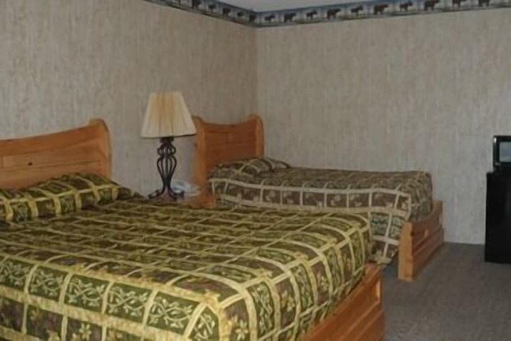 Boulder Lodge