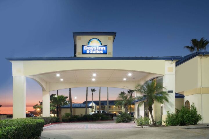 Hotel 2 of 22