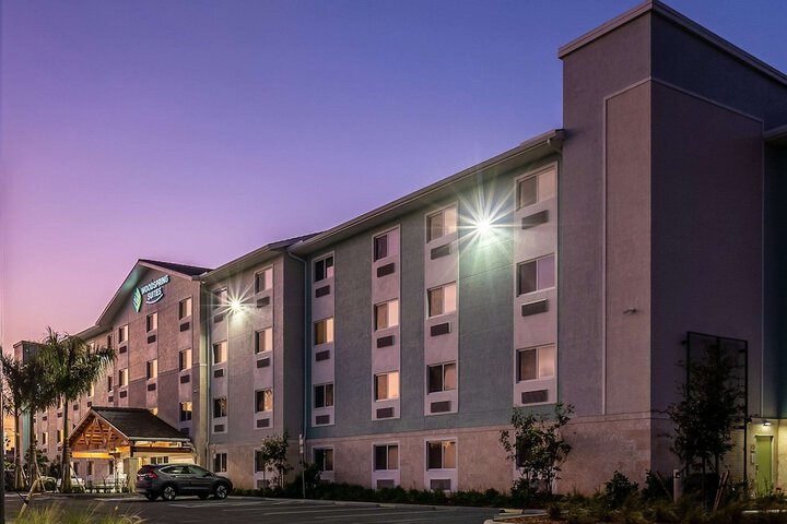 Hotel 6 of 48