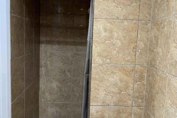 Room 18 of 65