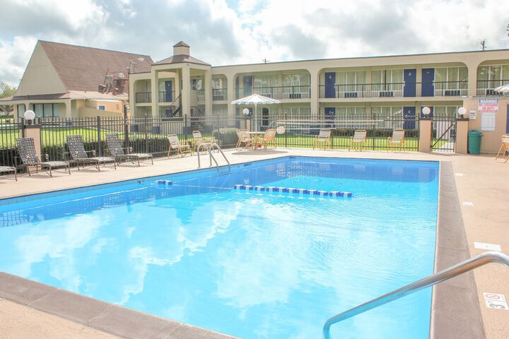 Pool 2 of 12