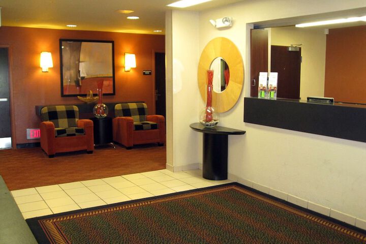 Hotel Interior 6 of 29