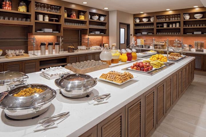 Breakfast/Coffee Service 84 of 90