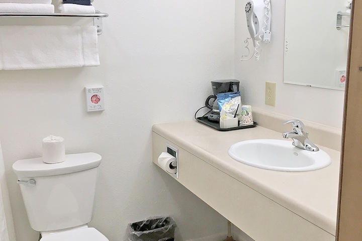Room 156 of 183