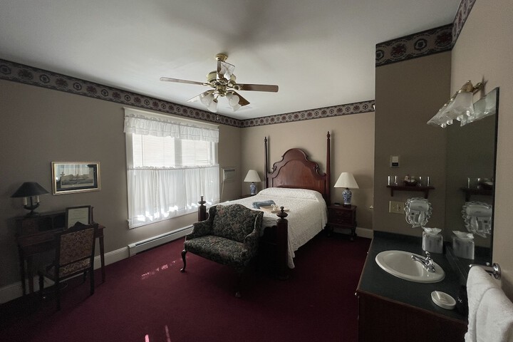 Room 18 of 67