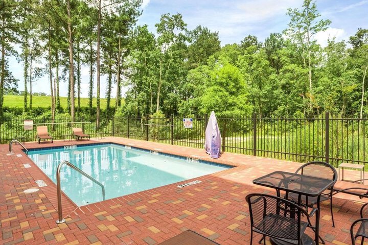 Comfort Suites Mandeville - Covington
