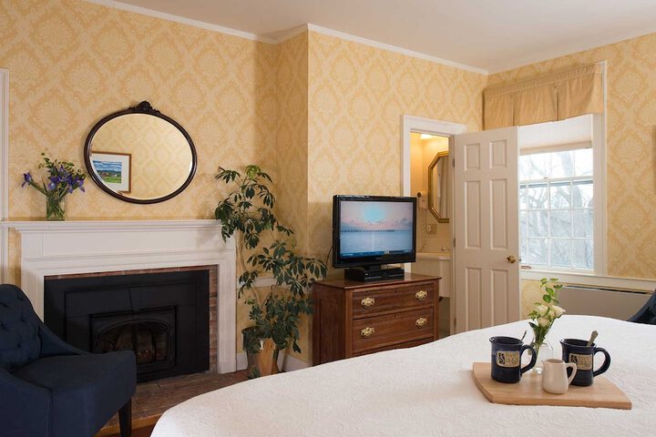 Room 92 of 144