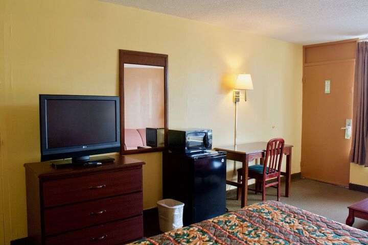Room 18 of 54