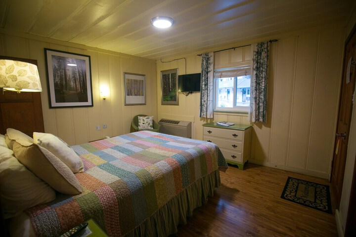 Outside Inn