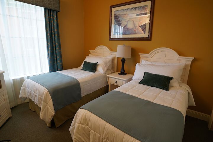Room 43 of 72