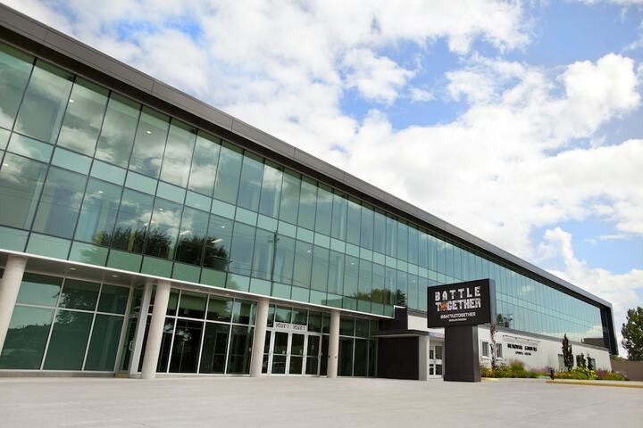 Holiday Inn Express & Suites North Bay by IHG