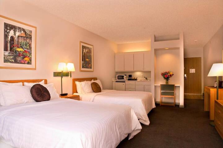 Room 21 of 38