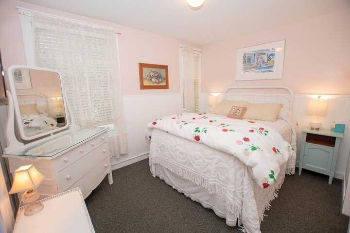 Room 46 of 162