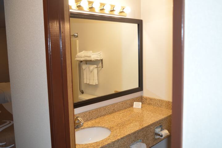 Room 14 of 60