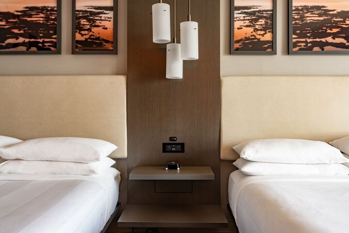 Room 17 of 50