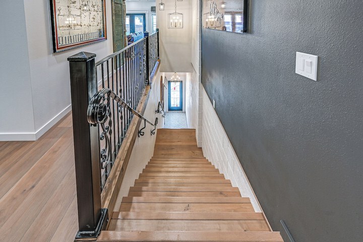 Stellar Craig Apartment - Walk to Restaurants!