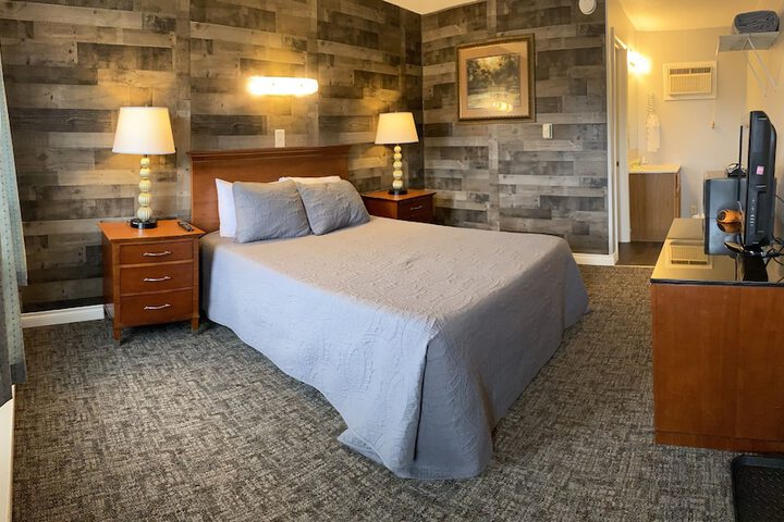 Room 43 of 61