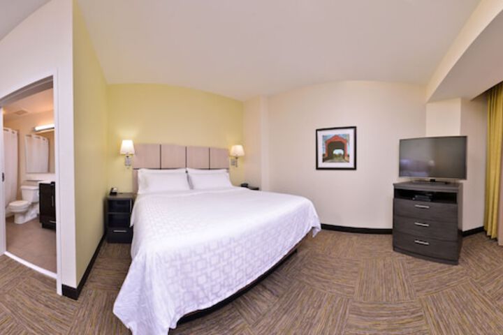 Room 45 of 61