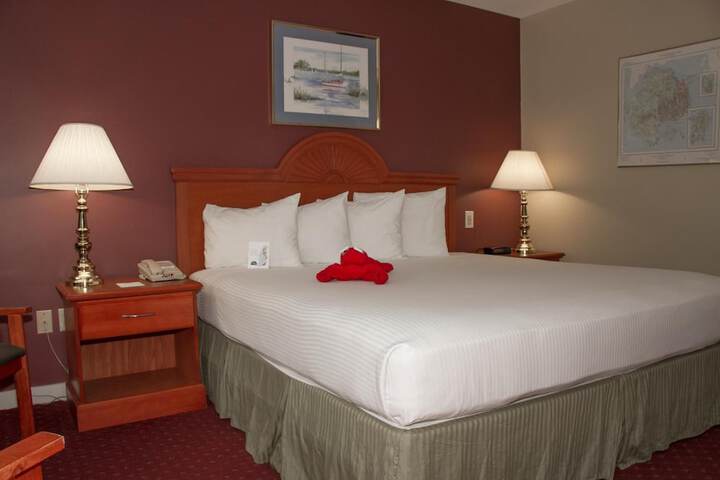 Room 30 of 72