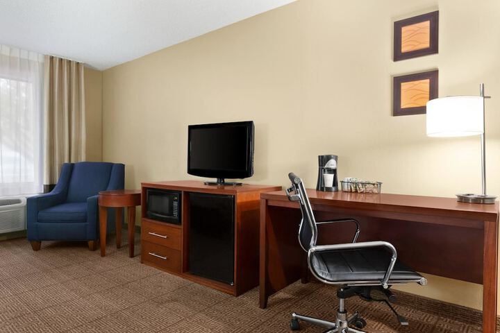 Room 12 of 17