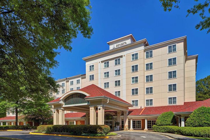 Hotel 4 of 29