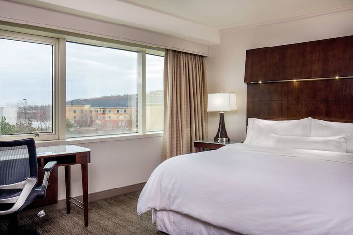 Room 21 of 47