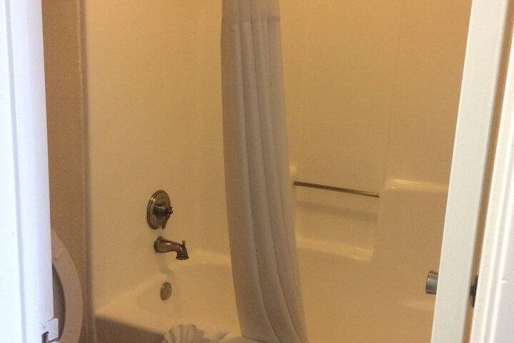 Room 16 of 20