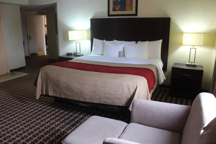 Room 22 of 64