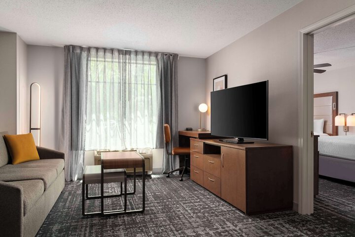 Room 36 of 71