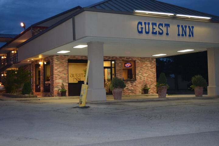 Hotel 2 of 35