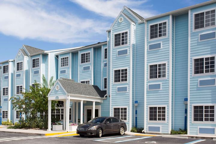 Microtel Inn & Suites by Wyndham Port Charlotte / Punta Gorda