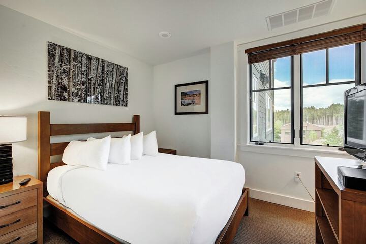 One Ski Hill Place a RockResort, by Vail Resorts
