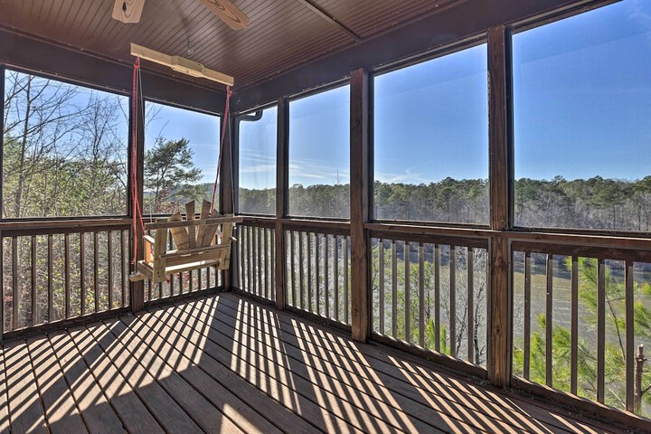 Lake Mitchell Vacation Home w / Dock & Water Slide
