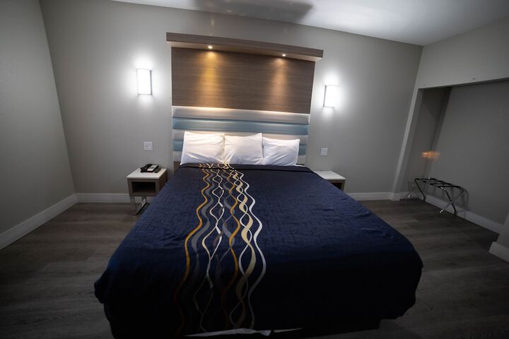 Room 15 of 67