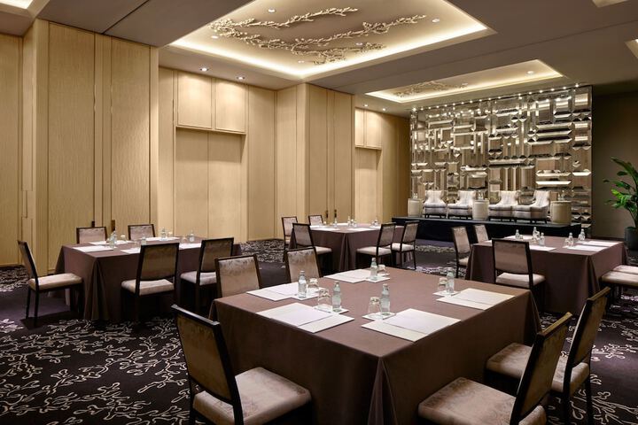 The St. Regis Bal Harbour Resort