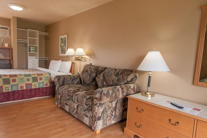 Room 15 of 41