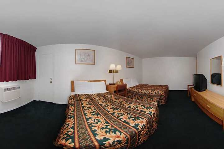 Room 26 of 34