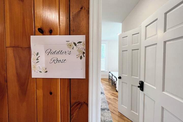 Room 41 of 60