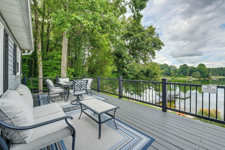 Lakefront Sherrills Ford Haven w / Boat Dock!