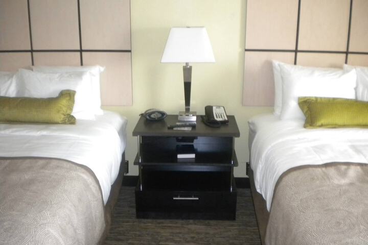 Room 34 of 41