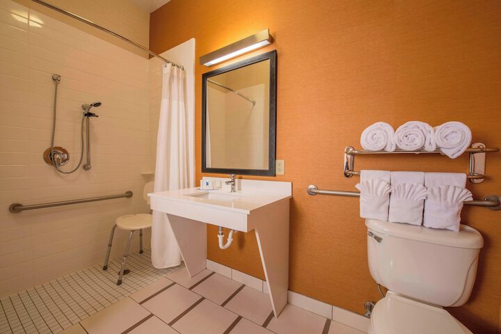 Fairfield Inn & Suites by Marriott Greenwood