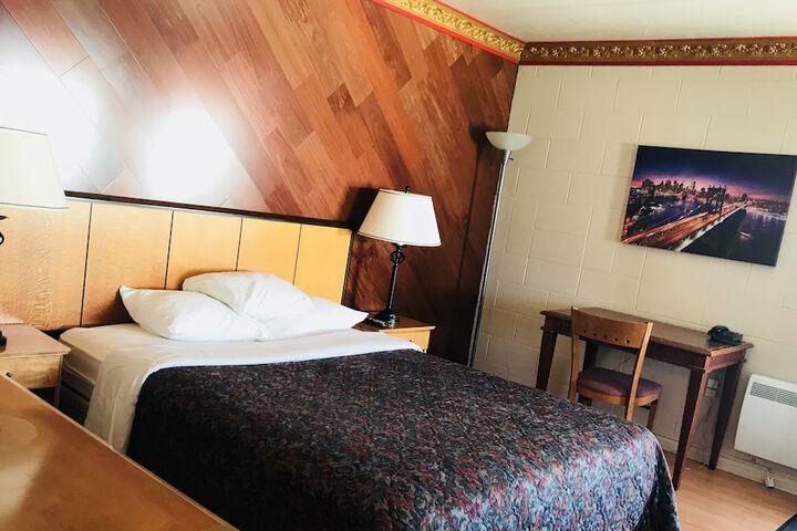Room 55 of 60