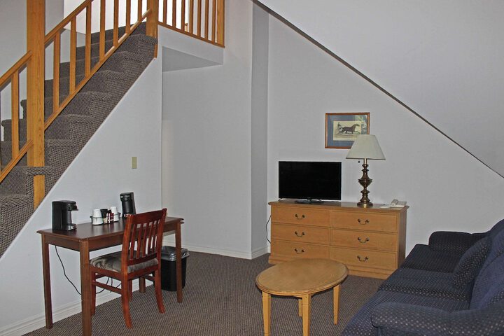 Room 50 of 87