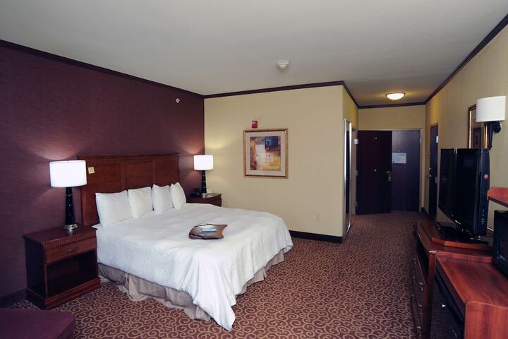 Room 47 of 123