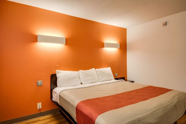 Motel 6 Jennings LA