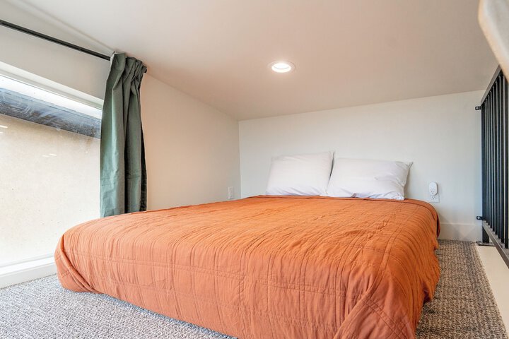 Room 60 of 120