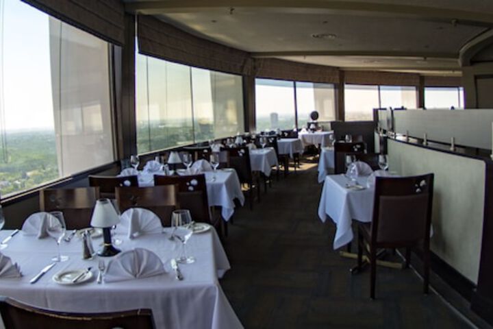 Dining 36 of 60