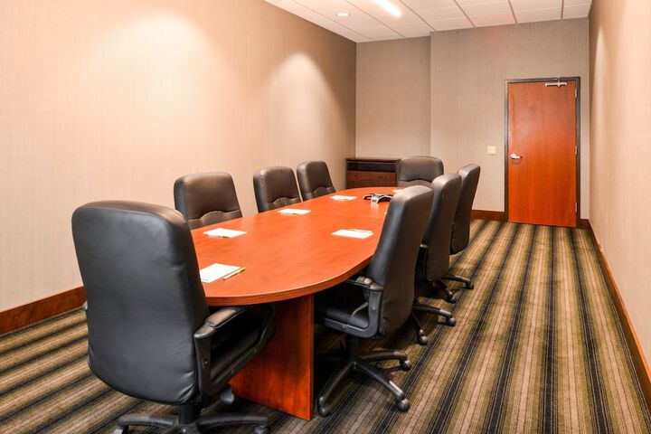 Holiday Inn Poplar Bluff by IHG