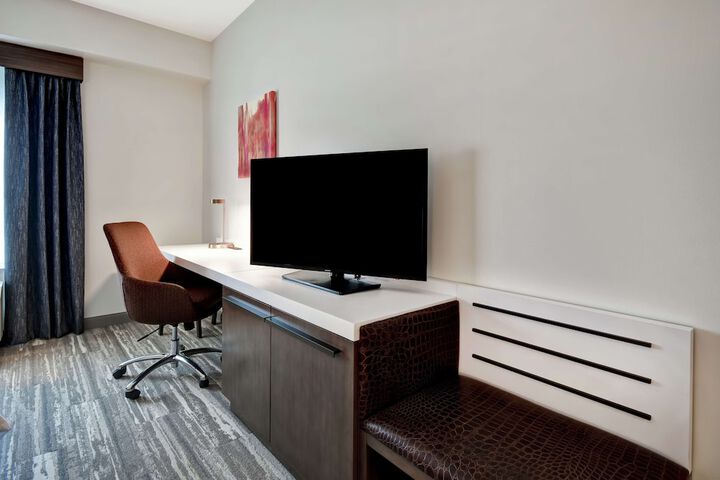 Room 19 of 27