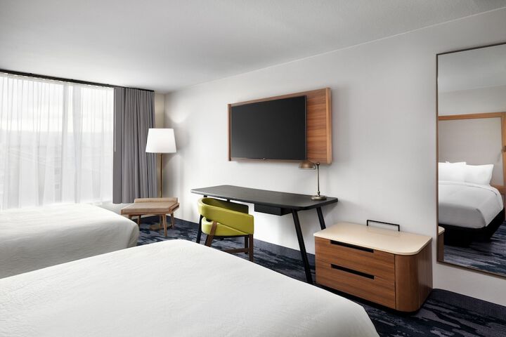 Room 11 of 24